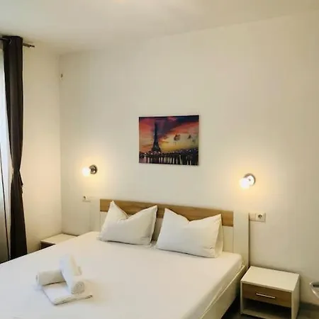 شقة Joy Colonel Enescu 16 *